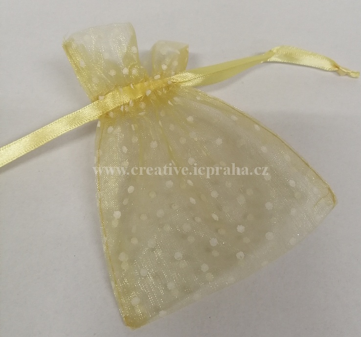 sáček - organza 10x13cm zlatá puntík